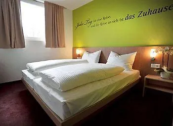 Mainstation 3* Frankfurt am Main