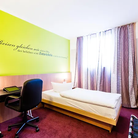 Mainstation 3* Франкфурт-на-Майне