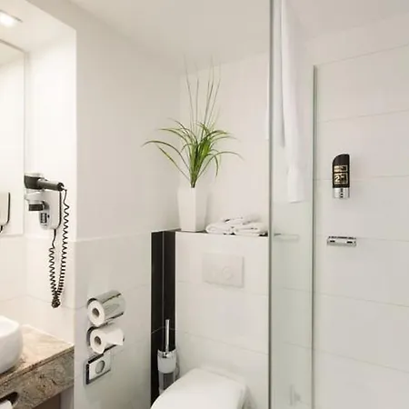 Mainstation Hotel 3*