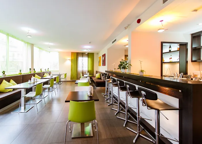 Mainstation Hotel 3*