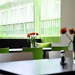 Mainstation Отель Франкфурт-на-Майне